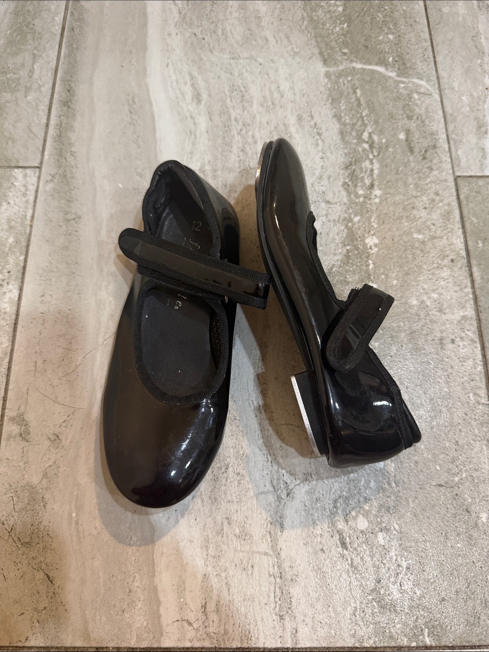 Girls' Tap Shoes